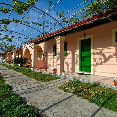 Tzoras‌ ‌Apartments‌ ‌Roda‌ ‌Corfu‌ Litheres Екстер'єр фото
