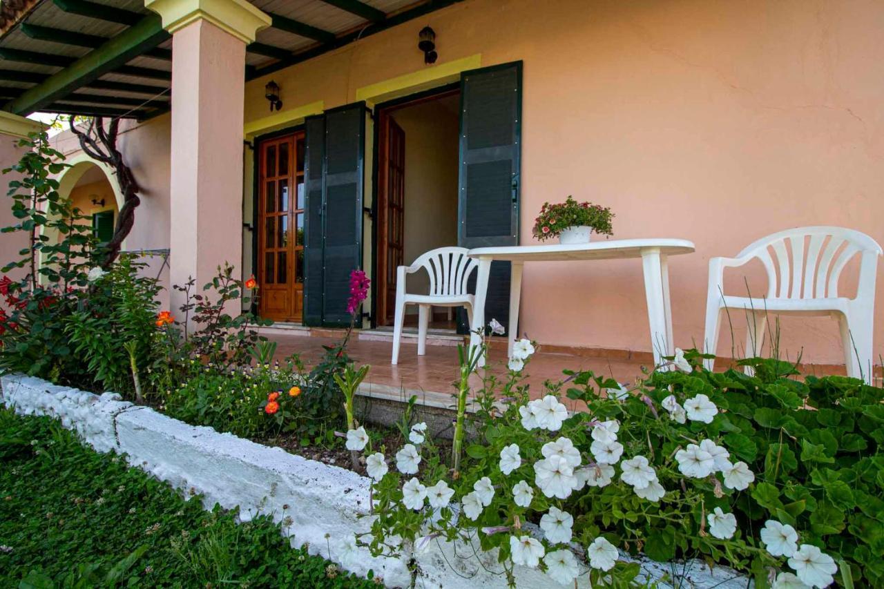 Tzoras‌ ‌Apartments‌ ‌Roda‌ ‌Corfu‌ Litheres Екстер'єр фото