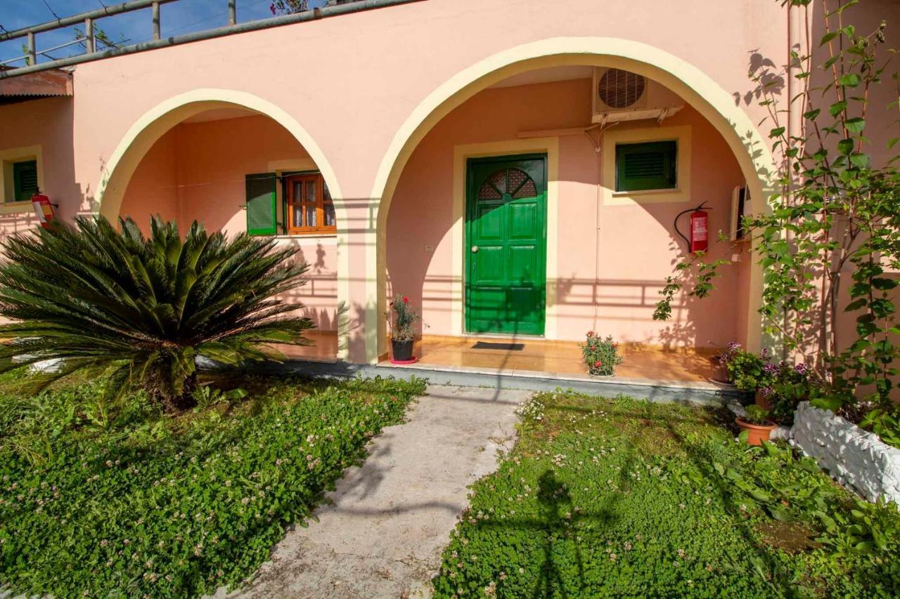 Tzoras‌ ‌Apartments‌ ‌Roda‌ ‌Corfu‌ Litheres Екстер'єр фото