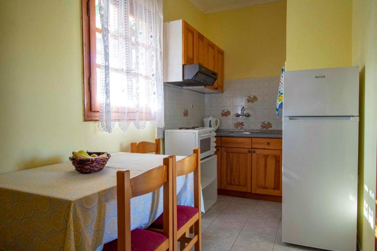 Tzoras‌ ‌Apartments‌ ‌Roda‌ ‌Corfu‌ Litheres Екстер'єр фото