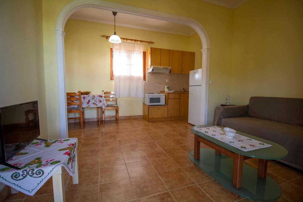 Tzoras‌ ‌Apartments‌ ‌Roda‌ ‌Corfu‌ Litheres Екстер'єр фото