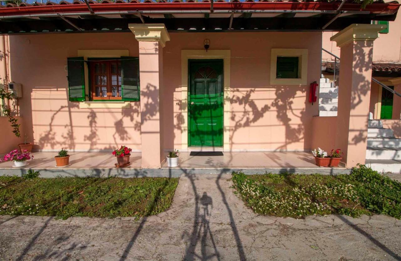 Tzoras‌ ‌Apartments‌ ‌Roda‌ ‌Corfu‌ Litheres Екстер'єр фото