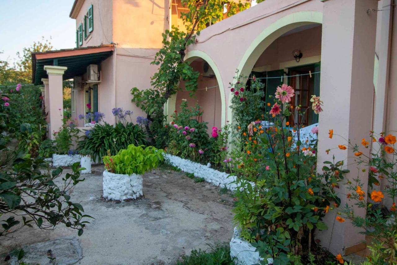 Tzoras‌ ‌Apartments‌ ‌Roda‌ ‌Corfu‌ Litheres Екстер'єр фото