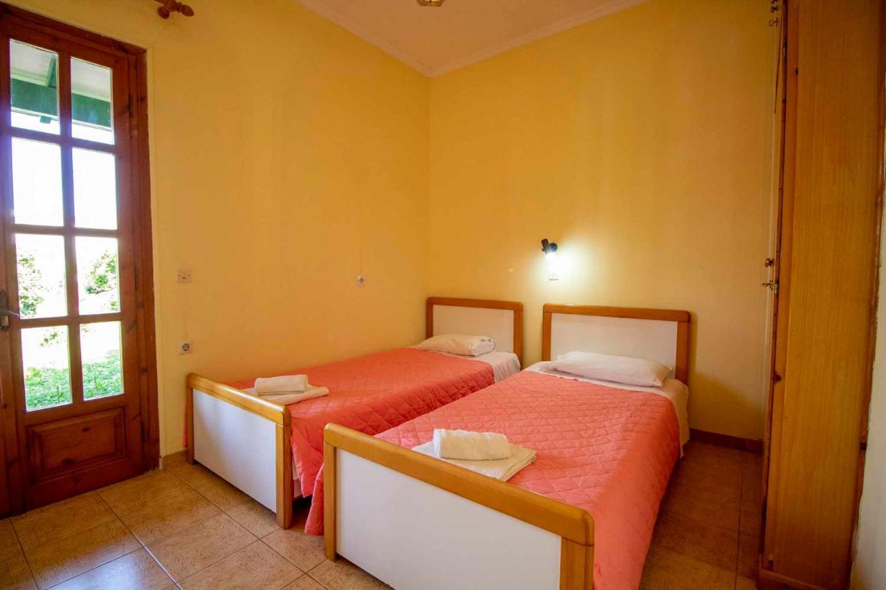 Tzoras‌ ‌Apartments‌ ‌Roda‌ ‌Corfu‌ Litheres Екстер'єр фото