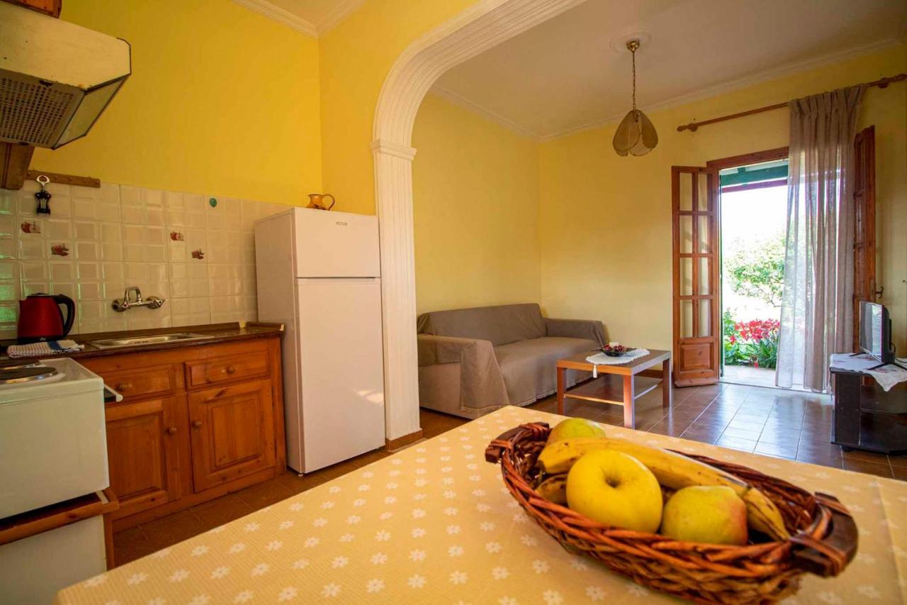 Tzoras‌ ‌Apartments‌ ‌Roda‌ ‌Corfu‌ Litheres Екстер'єр фото